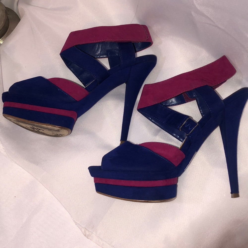 Bakers Ankle Velcro Thin Heel Peep Toe Sandals